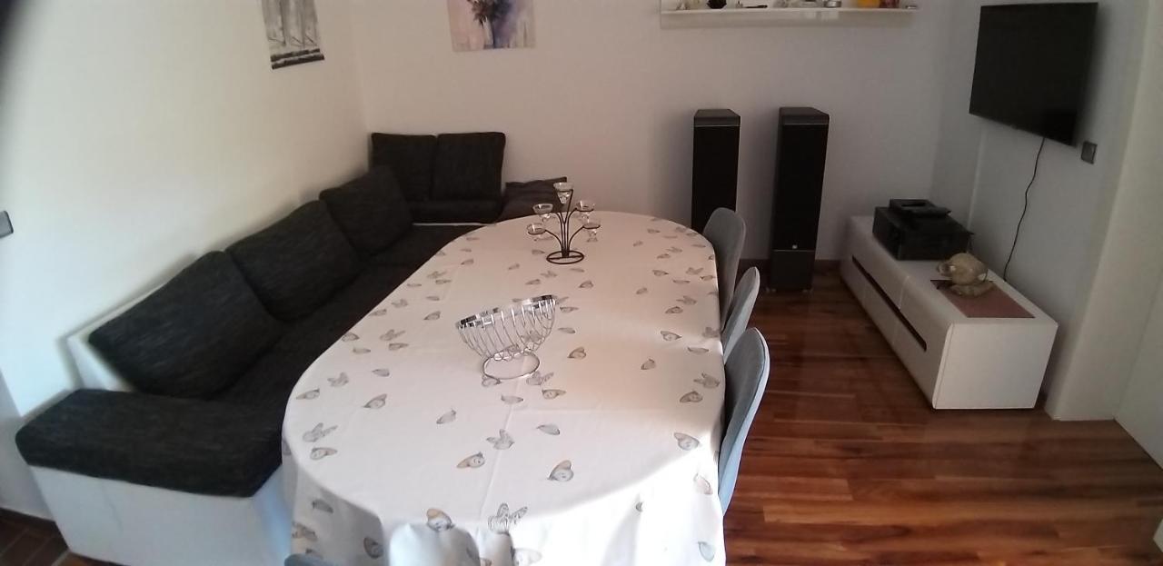Apartman Slavica Rogoznica  Exterior photo